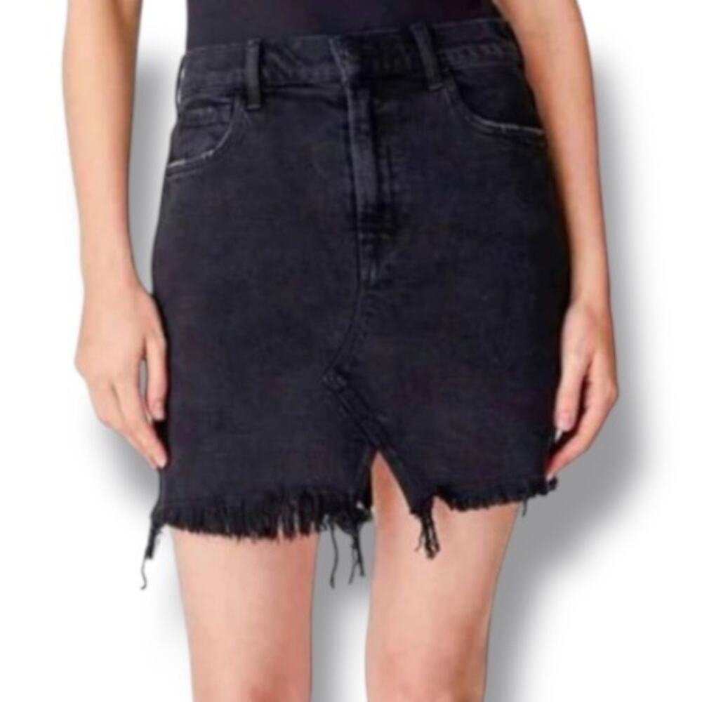 J Brand Jules Skirt Blackā Distressed Denim Mini Frayed Hem 31 Inch Waist